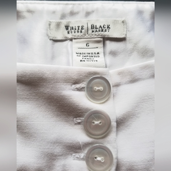 White House Black Market White Capris Ladies Size 6 - Picture 1 of 8